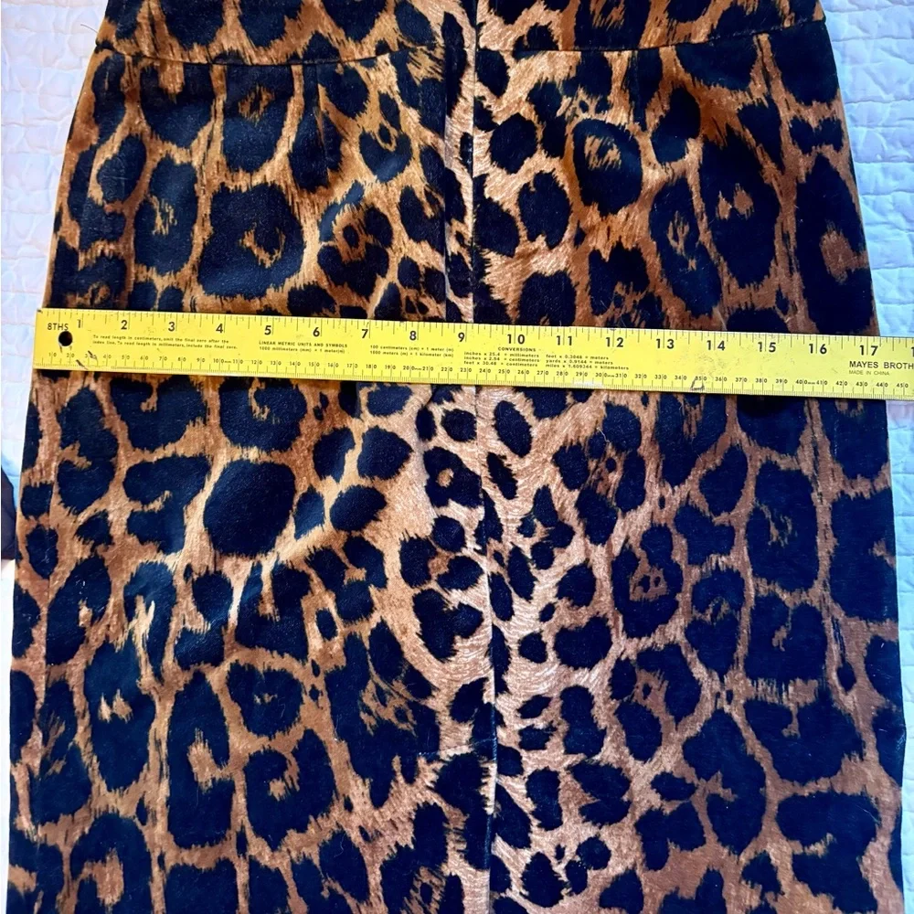 Leopard Skirt for petite ladies - Picture 6 of 16